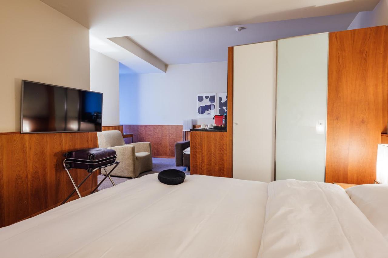 Peakture Hotel Bukarest Eksteriør billede
